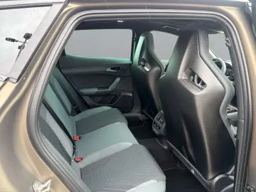 Noul Cupra Formentor VZ5 2.5 TSI