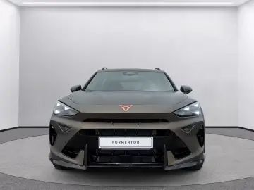 Noul Cupra Formentor VZ5 2.5 TSI