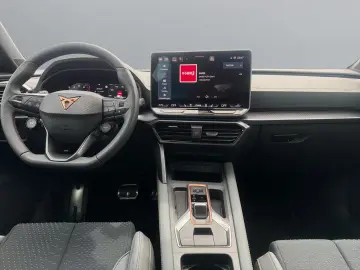 Noul Cupra Formentor VZ5 2.5 TSI