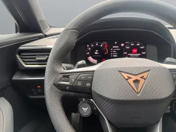 Noul Cupra Formentor VZ5 2.5 TSI
