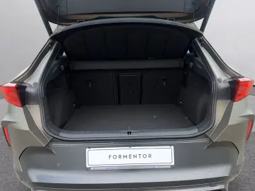 Noul Cupra Formentor VZ5 2.5 TSI