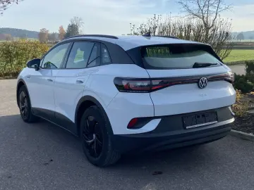VW ID.4 NAVI LED CCS APP-CONNECT PDC LANE-ASSIS