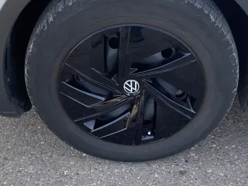 VW ID.4 NAVI LED CCS APP-CONNECT PDC LANE-ASSIS