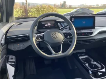 VW ID.4 NAVI LED CCS APP-CONNECT PDC LANE-ASSIS