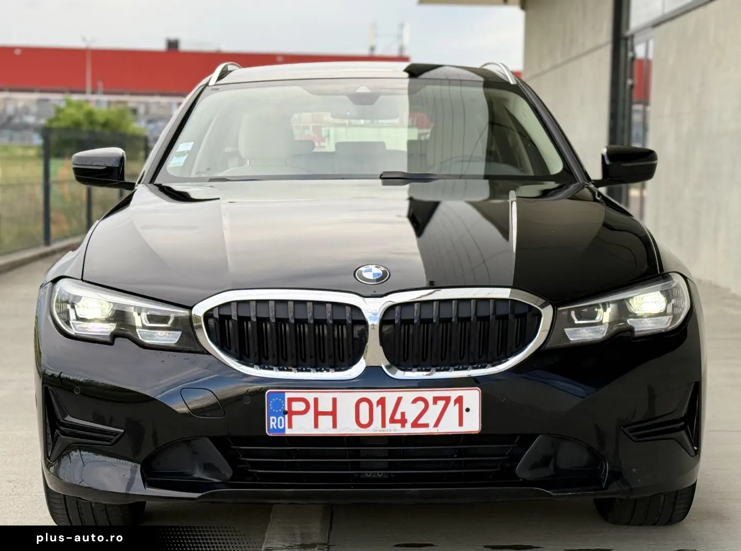 BMW Seria 3 G21 330e 292 cai Plug in Hibrid