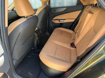 Lexus NX 450h  E-Four  Luxury package  Parking Assis Plus