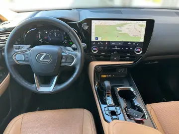 Lexus NX 450h  E-Four  Luxury package  Parking Assis Plus