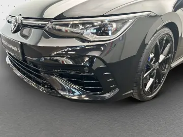 VW Golf R 4M 2.0 TSI PANO LEDER AKRA H&K HUD BlackS