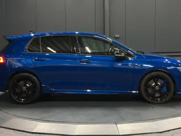 VW Golf R 20 Years 4Mot V-Max 19Zoll Matrix DCC H&K
