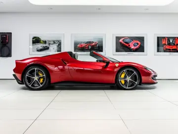 Ferrari 296 GTS