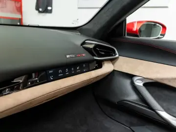 Ferrari 296 GTS