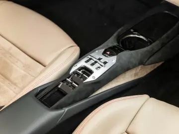 Ferrari 296 GTS
