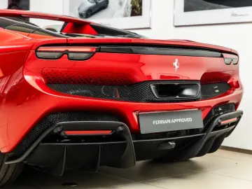 Ferrari 296 GTS