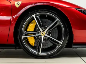Ferrari 296 GTS