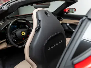 Ferrari 296 GTS