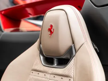 Ferrari 296 GTS