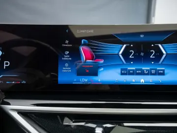 BMW X6 xDrive40i AT MHEV