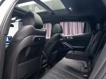 BMW X6 xDrive40i AT MHEV