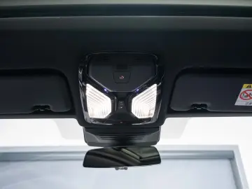 BMW X6 xDrive40i AT MHEV