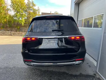 Mercedes Benz GLS 450d   AMG Pachet  Panoramic  Garantie