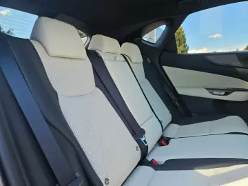 Lexus NX 450h  F Sport Matrix  Pano  seat ventilation.