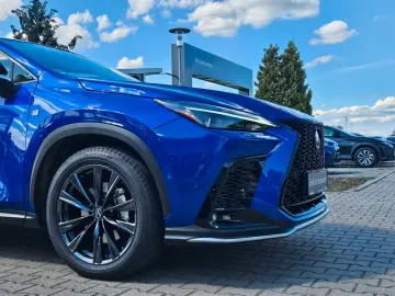 Lexus NX 450h  F Sport Matrix  Pano  seat ventilation.