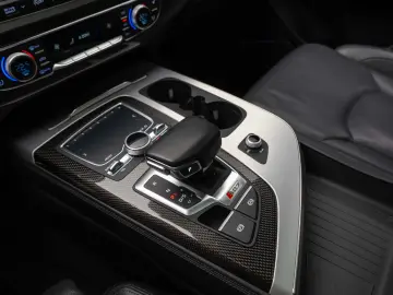 Audi SQ7 40 TDI Pano 360 Virtual Cockpit Carbon R21