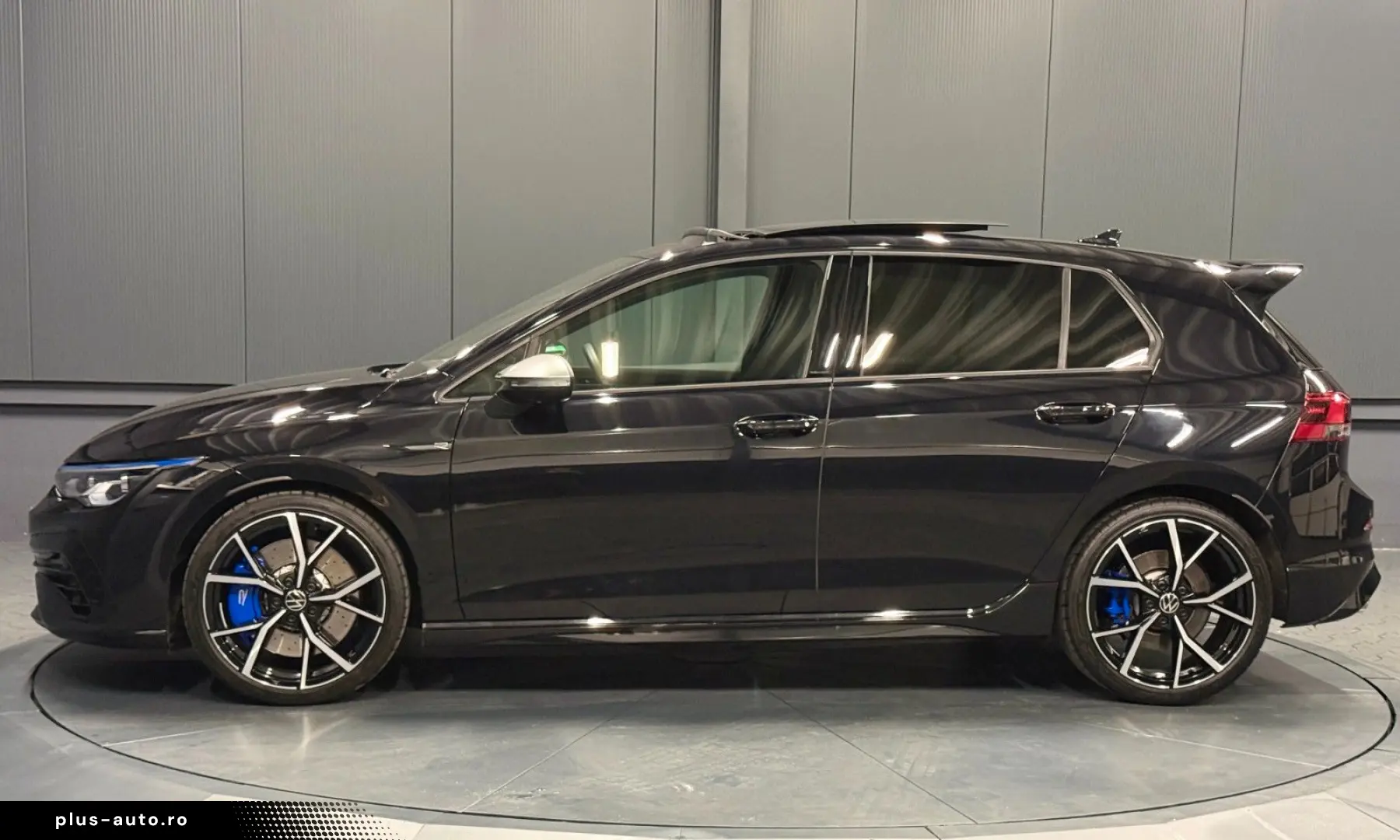 VW Golf R Performance 4Mot.  19Zoll PANORAMA LEDER