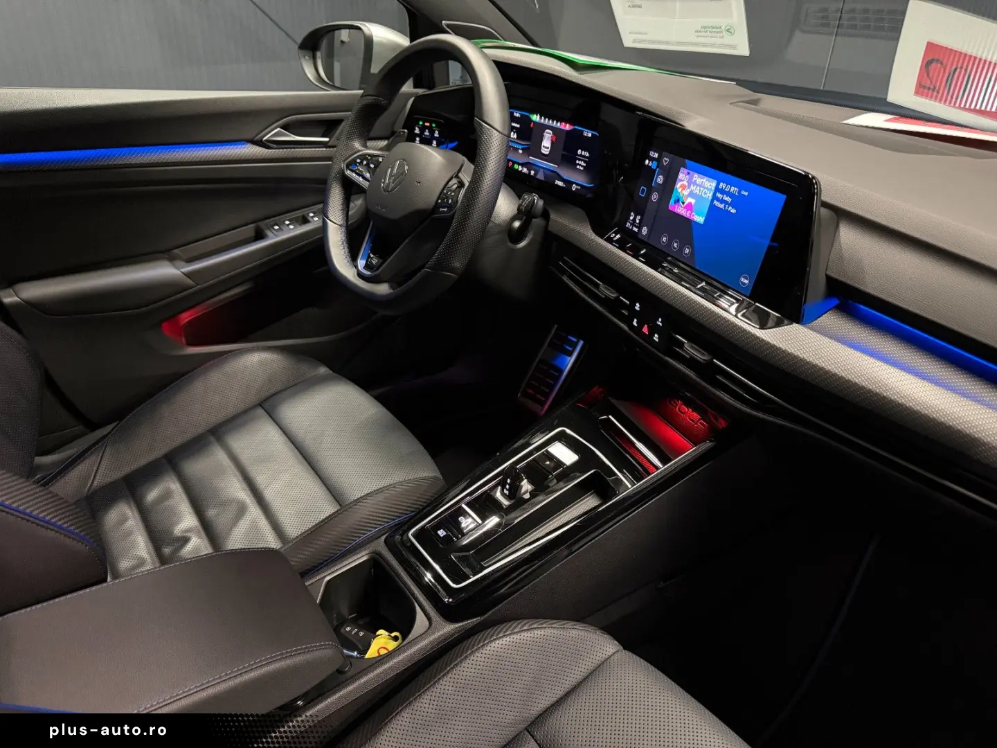 VW Golf R Performance 4Mot.  19Zoll PANORAMA LEDER