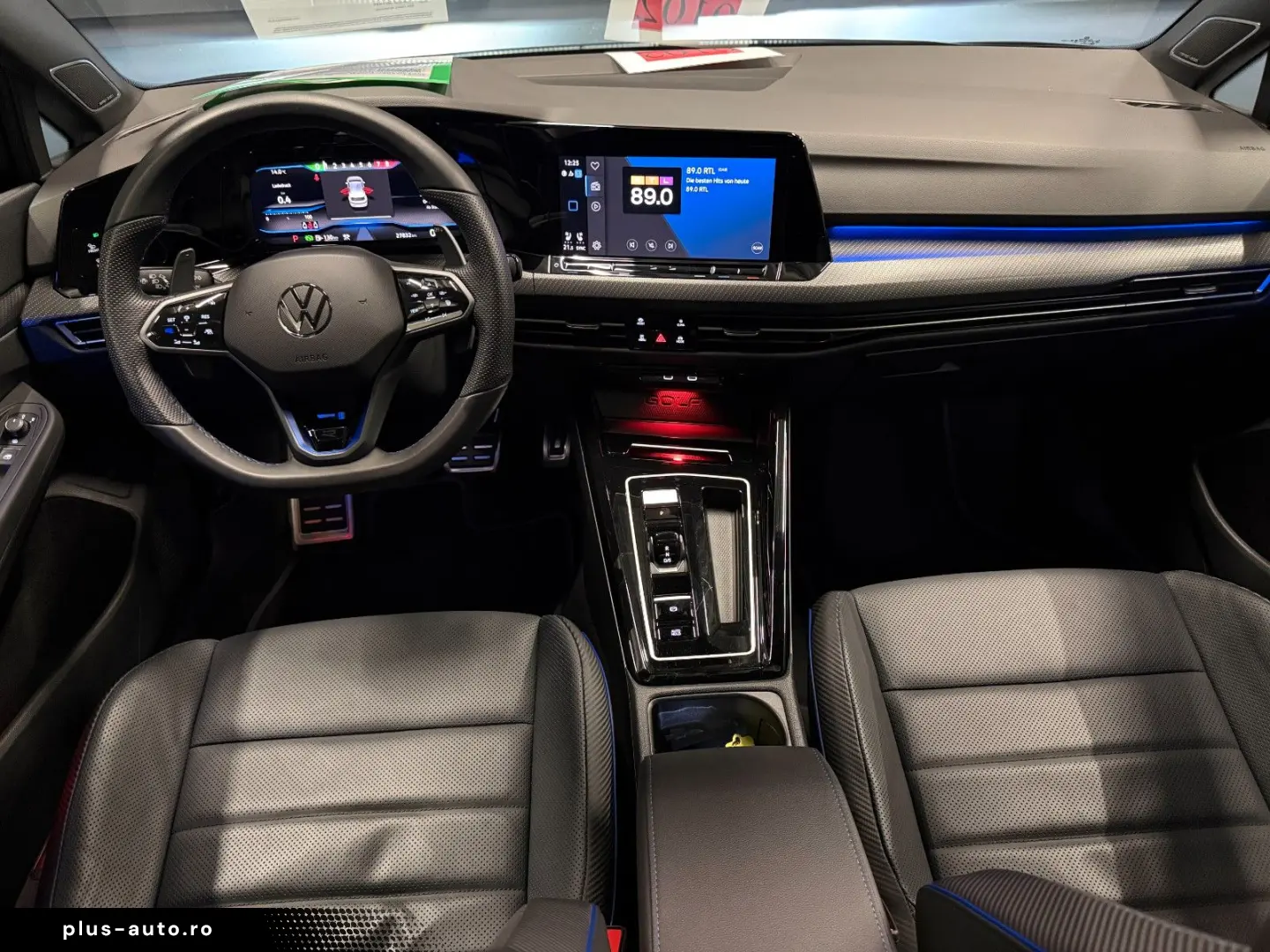 VW Golf R Performance 4Mot.  19Zoll PANORAMA LEDER