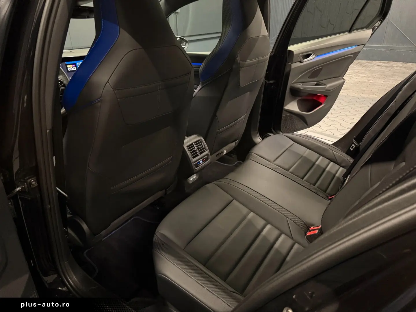 VW Golf R Performance 4Mot.  19Zoll PANORAMA LEDER