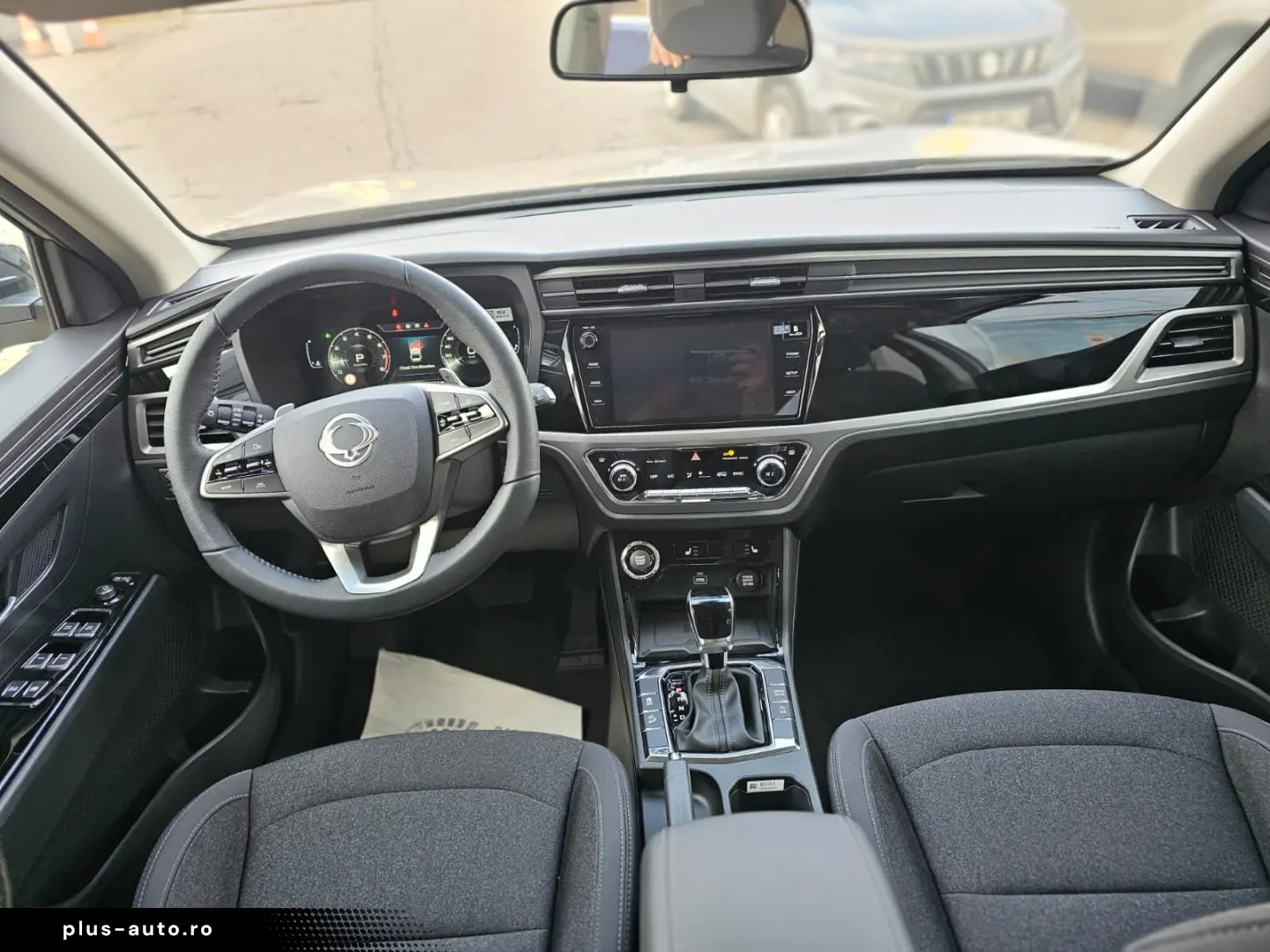 KGM Korando 5 usi Smart 1.5 GDI-Turbo 163 CP A6