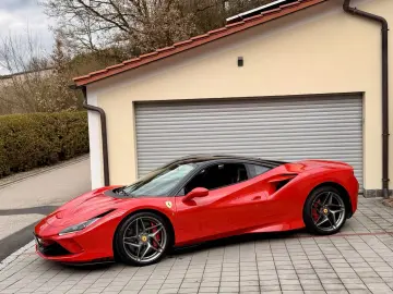 FERRARI F8 Tributo Coupé DCT APPROVED MAINTENANCE