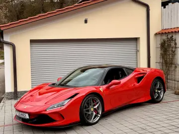 FERRARI F8 Tributo Coupé DCT APPROVED MAINTENANCE
