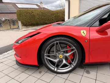 FERRARI F8 Tributo Coupé DCT APPROVED MAINTENANCE