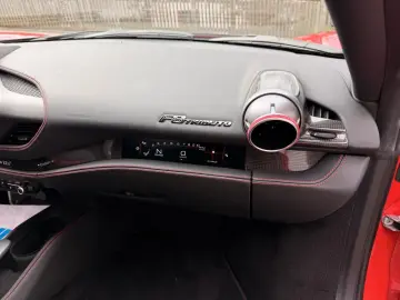 FERRARI F8 Tributo Coupé DCT APPROVED MAINTENANCE