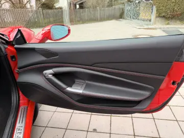 FERRARI F8 Tributo Coupé DCT APPROVED MAINTENANCE