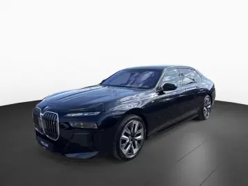 BMW i7 xDR60 M SPORT Crystal