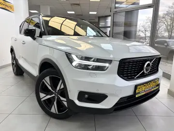 VOLVO XC-40 R-Design  2022