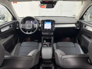 VOLVO XC-40 Business Pro  2020