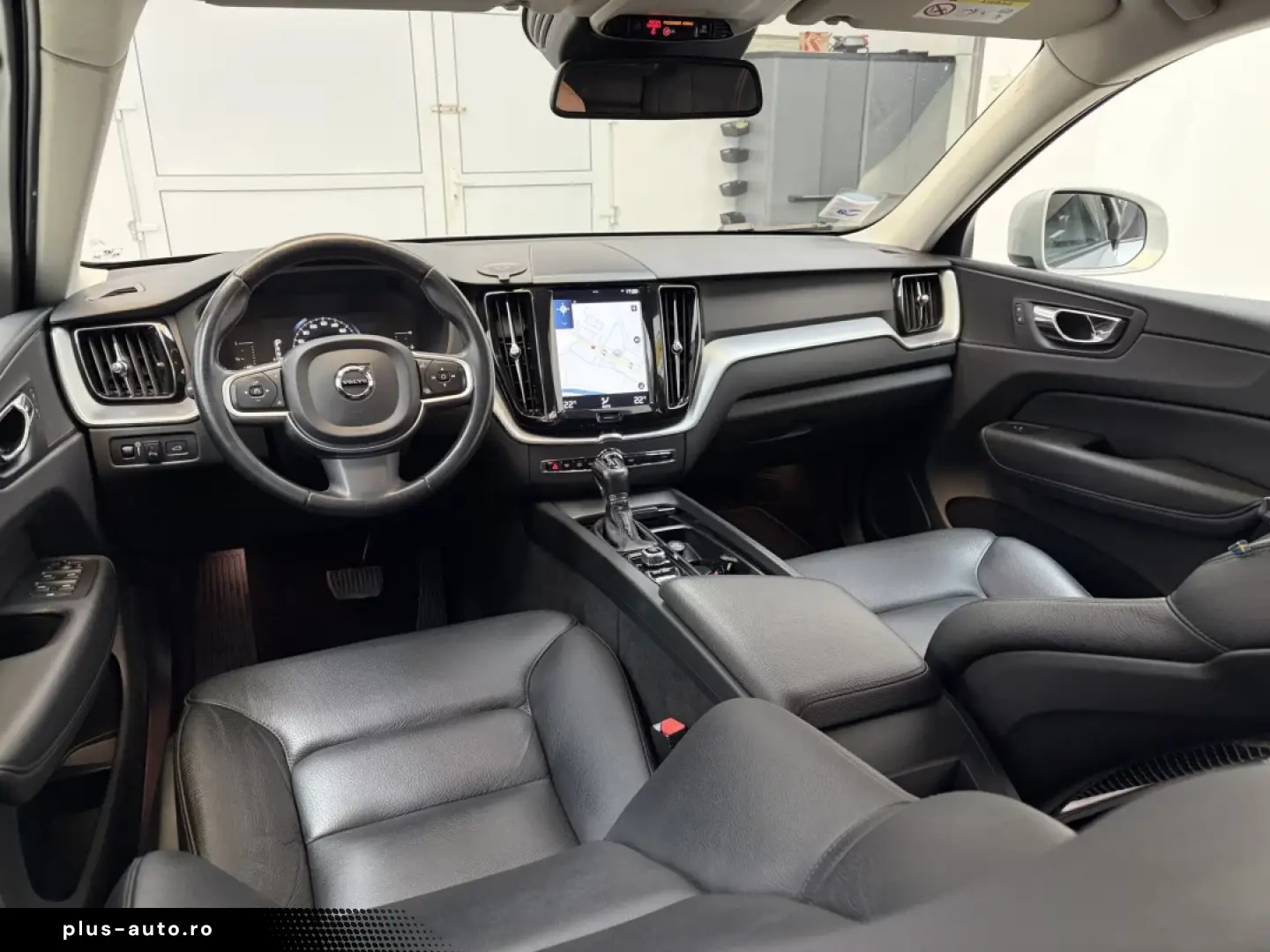 VOLVO XC-60 Business  2018