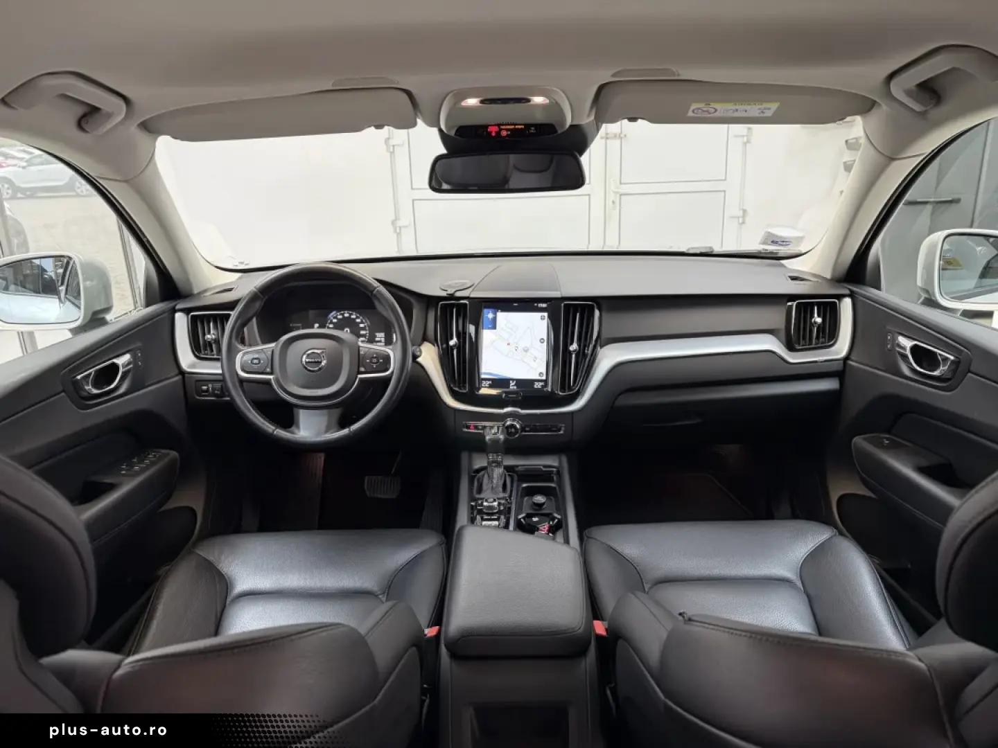 VOLVO XC-60 Business  2018