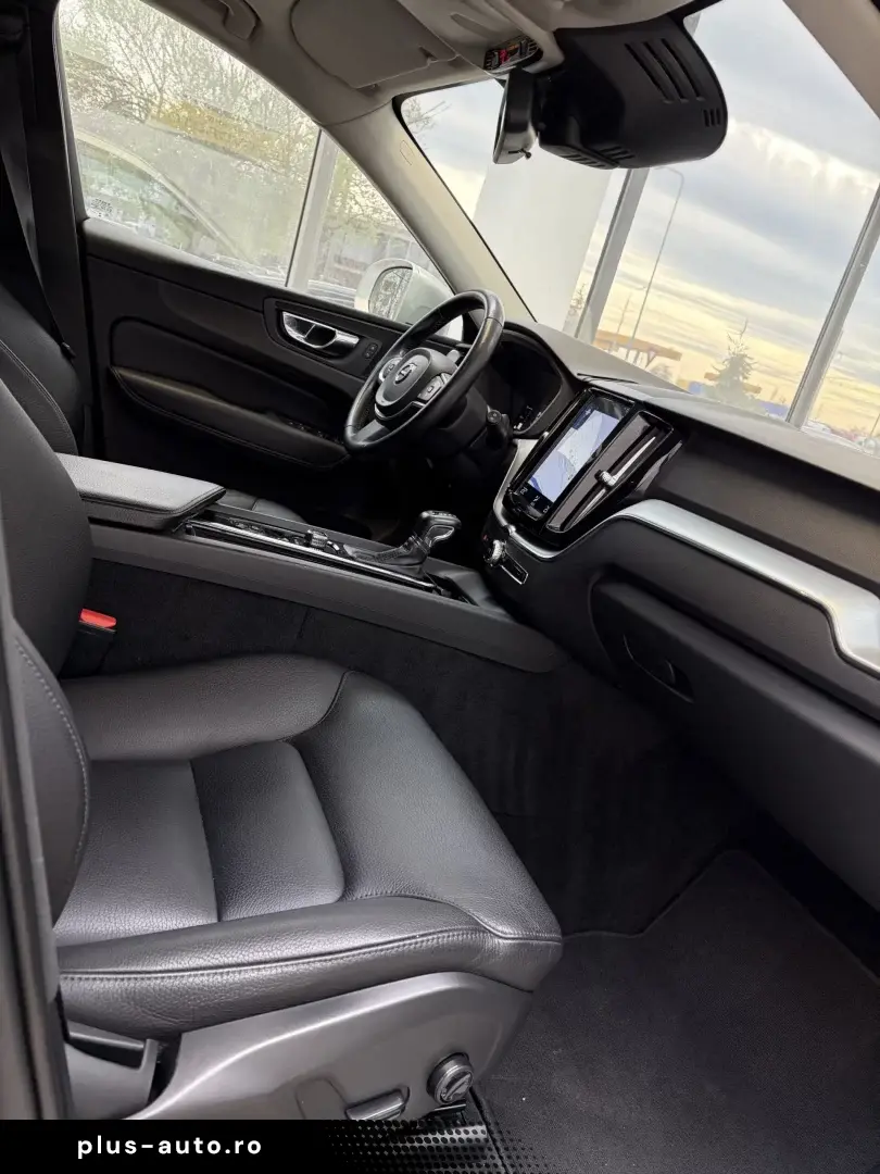 VOLVO XC-60 Business  2018