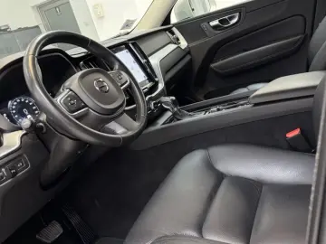 VOLVO XC-60 Business  2018