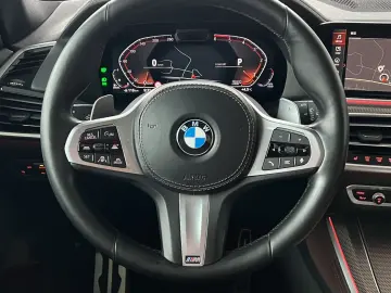 BMW X5 xDrive30d M-Sport Laser ACC Standhzg Pano HUD