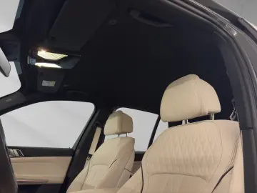 BMW X5 xDrive30d M Sport SportbrRot ACC 360  HUD H&K