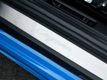 PORSCHE 718 Cayman Style Edition 14Wege BOSE Sharkblue