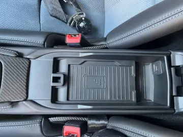 PORSCHE Cayman 718 GT4 RS Clubsport Lift Bose