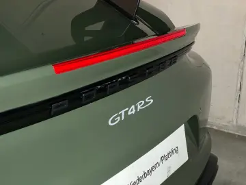 PORSCHE Cayman (718) GT4 RS   Steinschlagschutzfoliert