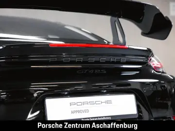 PORSCHE 718 Cayman GT4 RS Weissach Clubsportpaket Liftsy